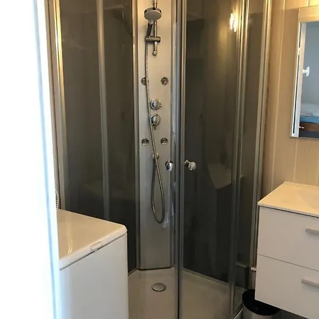 Hotel Studio Vue Les Flots Bleus *